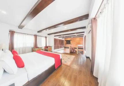 Dalai-La Boutique - 103