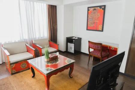 Dalai-La Boutique - 52