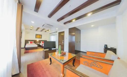 Dalai-La Boutique - 61