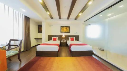 Dalai-La Boutique - 67