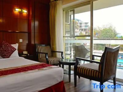 Waterfront by KGH Group - 39