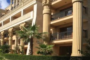 Апарт-отель «Argisht Palace  Only», Золотые пески