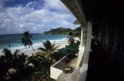 Residence on the Rocks - 24