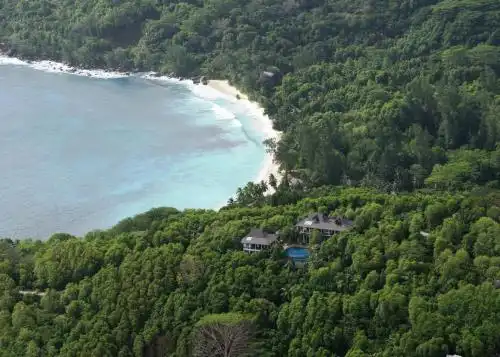 Residence on the Rocks - 11