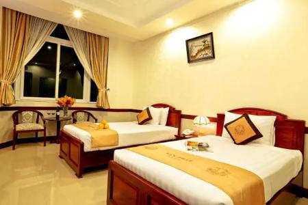 Van Phat Riverside - 2