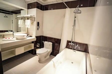 Van Phat Riverside - 138