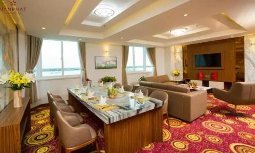 Van Phat Riverside - 151