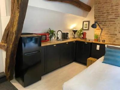 Hôtel De La Cathédrale - 7