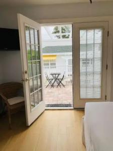 Coconut Inn Pass-a-Grille Beach - 75