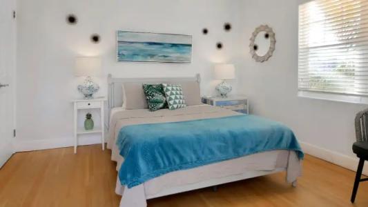 Coconut Inn Pass-a-Grille Beach - 78