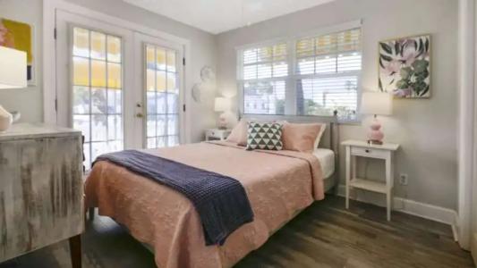 Coconut Inn Pass-a-Grille Beach - 13