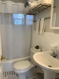 Coconut Inn Pass-a-Grille Beach - 160