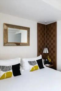 Hôtel Le Colisée - 32