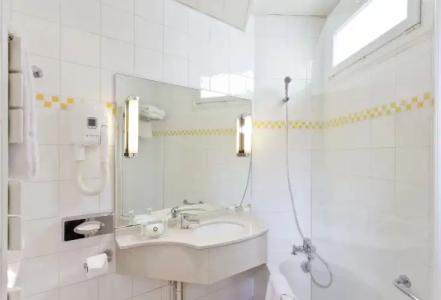 Hôtel Le Colisée - 10