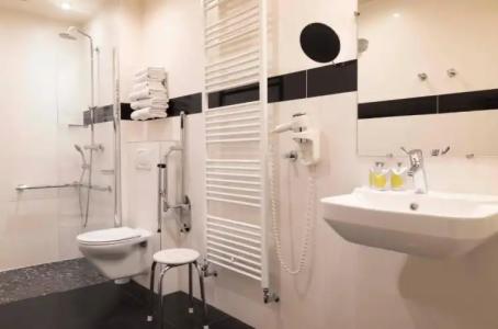 Hôtel L'Interlude - 57