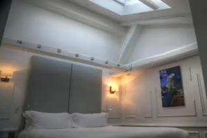 Отель «Hôtel Molière», Париж