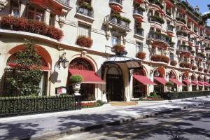 Hôtel Plaza Athénée - Dorchester Collection, Париж