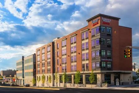 Fairfield Inn & Suites by Marriott Boston - 35