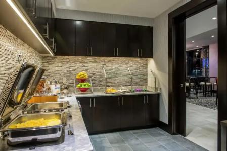 Fairfield Inn & Suites by Marriott Boston - 28