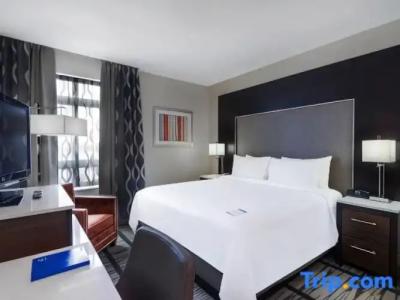 Fairfield Inn & Suites by Marriott Boston - 41