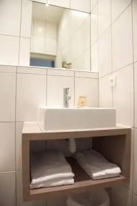 o Lyon Charité - 26