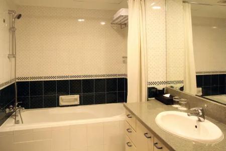 Norfolk Mansion - Luxury Serviced Apartment - 49