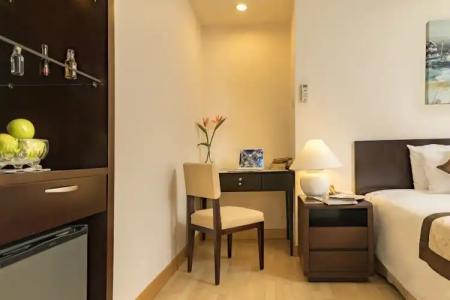 Norfolk Mansion - Luxury Serviced Apartment - 214