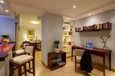 Norfolk Mansion - Luxury Serviced Apartment - 201