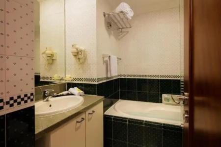Norfolk Mansion - Luxury Serviced Apartment - 209