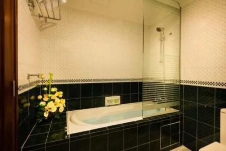 Norfolk Mansion - Luxury Serviced Apartment - 180