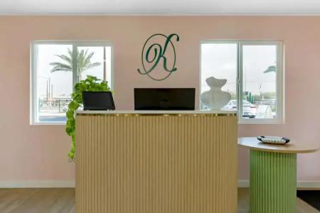 Americas Best Value Inn Tucson - 1