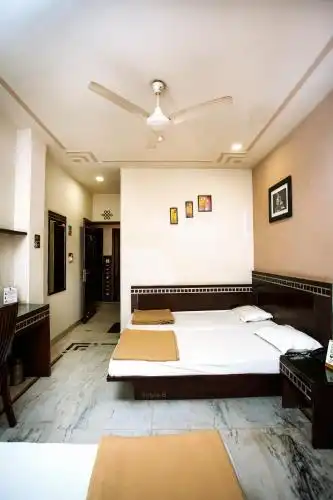 Smyle Inn - 3 minutes walk From New Delhi Railway Station - 14