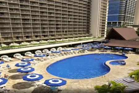 Outrigger Reef Waikiki Beach Resort - 17