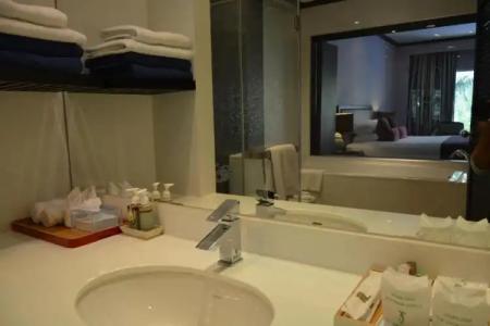 Sir James Resort - 61