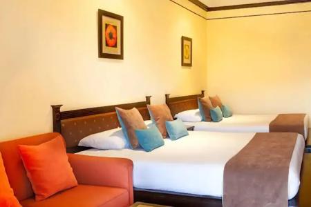 Sir James Resort - 44