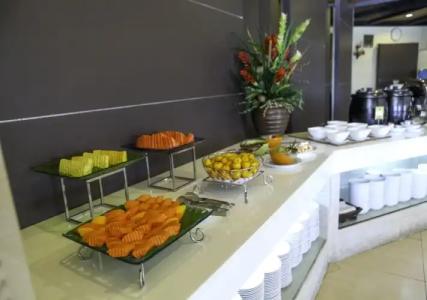 Sir James Resort - 12