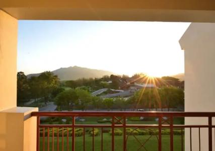 Sir James Resort - 7