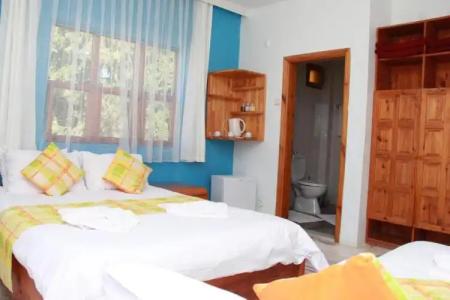 Esralina Pension - 9