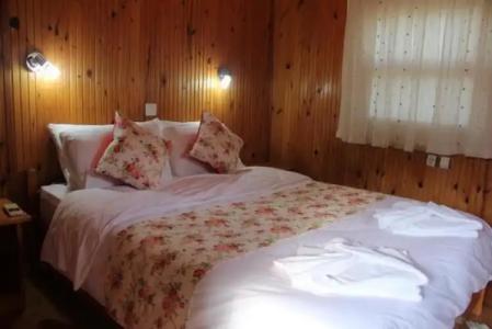 Esralina Pension - 36