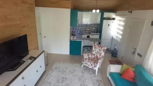 Esralina Pension - 24