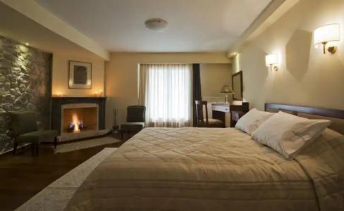 Ellinon Thea Arachova - 60