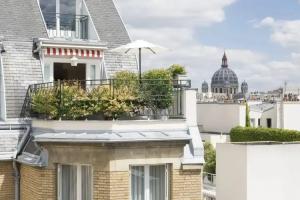 Le Bristol Paris - an Oetker Collection Hotel, Париж