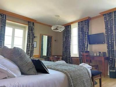 Dormy House - 34