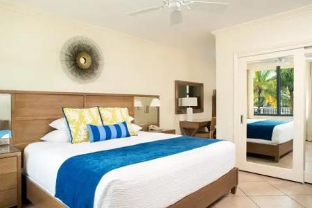 High Noon Beach Resort - 2