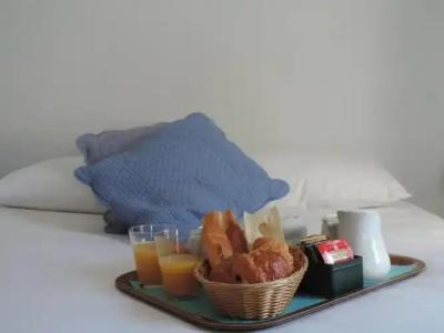 Hôtel Le Chantilly - 10