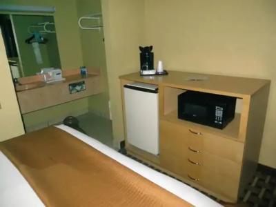 TraveSuites by Wyndham East Gate Orange - 32