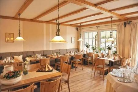 Wein & Gästehaus Rosenlay - 11
