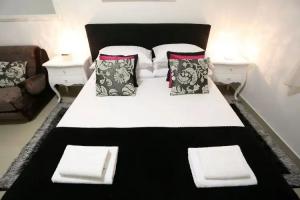 Central Square Guest House, Задар