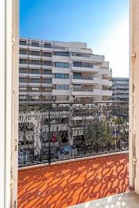 Modern Waikiki - 83