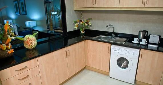 Chelsea Gardens Apartment - 13